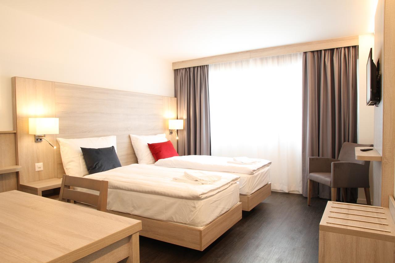 Wego Hotel Vuadens Eksteriør billede